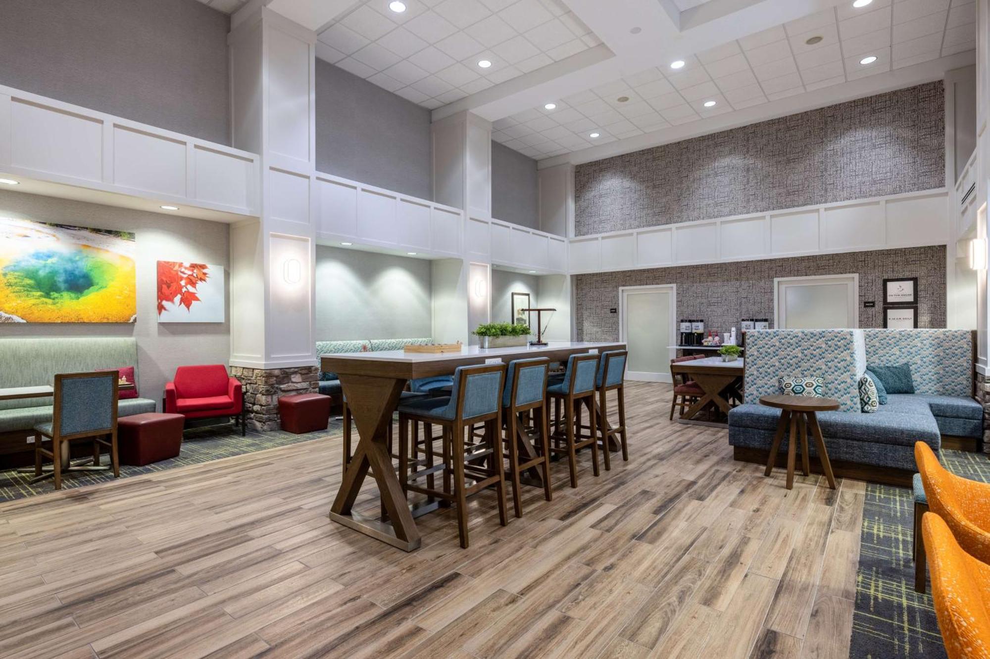 Newly Renovated-Hampton Inn & Suites Casper Kültér fotó